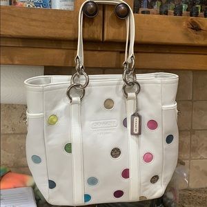 Coach authentic perfect for summer!